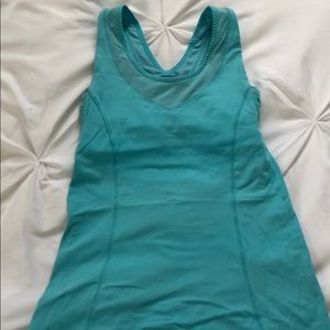 Lululemon top